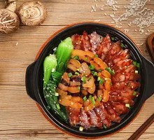 Cantonese腊味煲仔饭