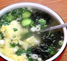 Seaweed and Egg Soup