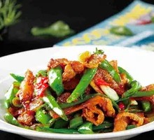 Organic Chili Stir-fried with Pork
