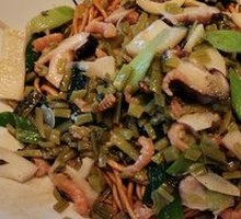 Stir-Fried Three Winters Dry Noodles