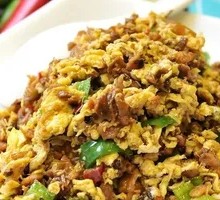 Grandmother's Vegetable Stir-Fried with Eggs