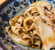 Oil-Poured Pork Sauce Noodles