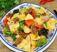 Beef Stir-Fried Noodles