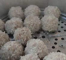 Glutinous Rice Meat Balls