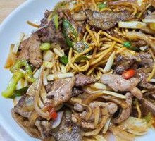Spicy Pepper Beef Noodles