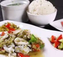 Snow Cabbage Stir-fried Squid
