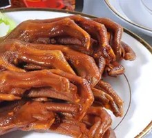 Shredded Duck Feet with Rice Noodles