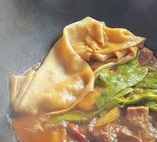 Stewed Pork Ribs in Iron Pot