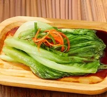Blanched lettuce