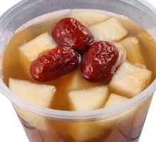 Secret-recipe Pear Soup with Rock Sugar