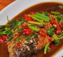 Stewed Crucian Carp