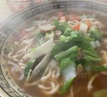 Stewed Intestine with Rice Noodles