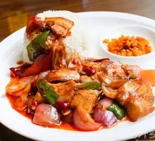 Spicy Pork Stir-fry Rice Bowl