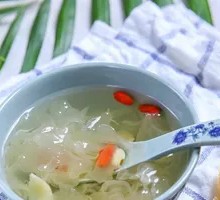 Freshly Boiled Silver Ear Jelly
