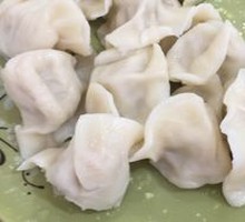 Sour Cabbage and Pork Dumplings