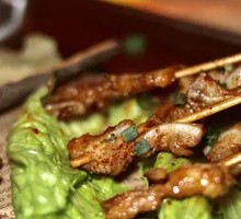 Charcoal-Grilled Pork Ribs