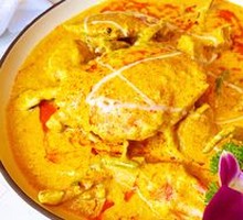 Maitai Signature Curry Crab