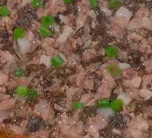 Braised Pork Pudding with Preserved Vegetable