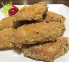 Egg Yolk Chicken Wings