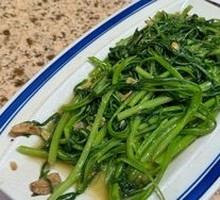 Stir-fried Water Spinach with Soy Bean Paste