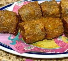 Five-Spice Pork with Rice Cake