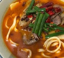 Sauce-Braised Pork Liver Noodles