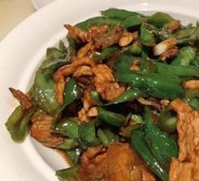 Spicy Stir-Fried Pork with Chili
