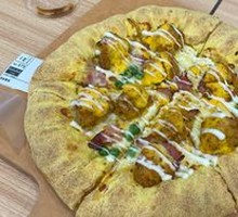 Salted Egg Yolk Flowing Crust Roll