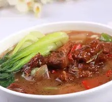 Braised Pork Rib Noodles