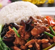 土豆鸡块盖浇饭