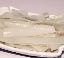 Thick Rice Noodles
