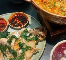 Toasted bread pot stewed chicken