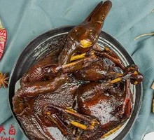 Gouhun Sauce-Steamed Duck