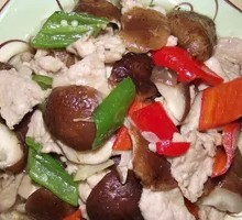 Stir-fried Mushrooms with Meat