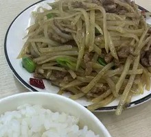 Shredded Pork with Potatoes