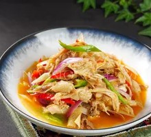 Boneless Sichuan-style Spicy Chicken