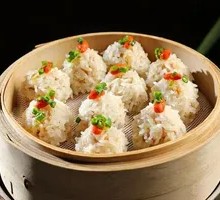 Glutinous Rice Balls with Pork