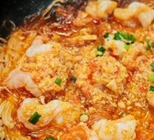 Garlic Shrimp with Rice Noodles