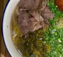 Sour Cabbage Beef Shank Lanzhou Noodles