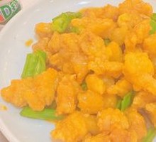 Traditional Stir-Fried Pork Cutlets