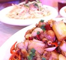 Lobster and Bullfrog Stir-fry