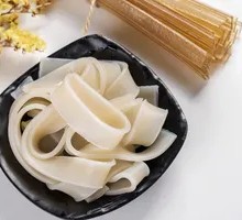 Wide Rice Noodles