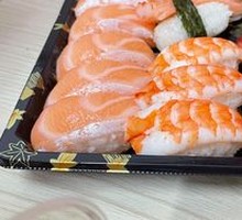 Salmon Belly Sushi