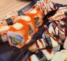 Grilled Salmon Sushi
