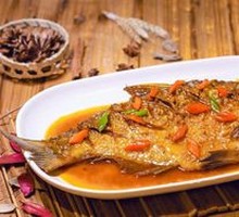 Braised Wuchang Fish in Sauce