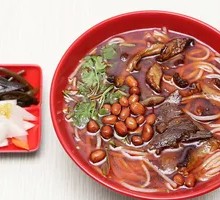 Beef and Offal Platter with Noodles