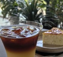 London Apple Cinnamon Pie