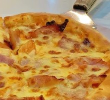 Korean-style Grilled Meat Pizza