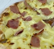 Hawaiian Pizza