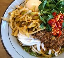 Old Changsha Three Delicacies Noodles